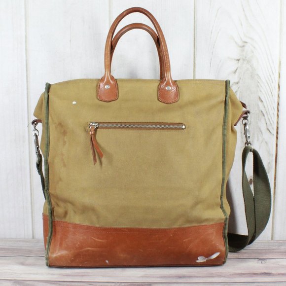 BROTHER'S BRAY Zippered Tote With Shoulder Strap - Picture 4 of 12